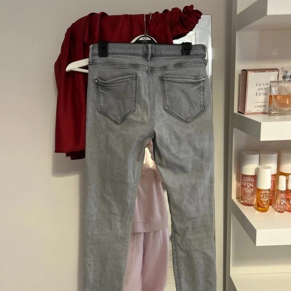 Skinny jeans